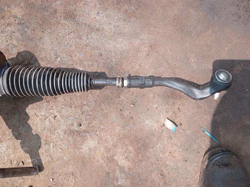 2011 AUDI A4 4cyl Gasoline Turbo 2.0 STEERING GEAR RACK - 207374