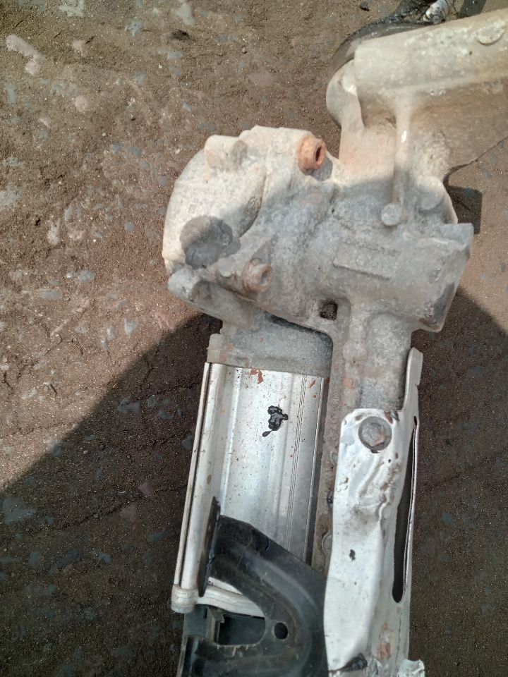 2016 JEEP CHEROKEE 4cyl Gasoline 2.4 STEERING GEAR RACK - 207380 — photo 4