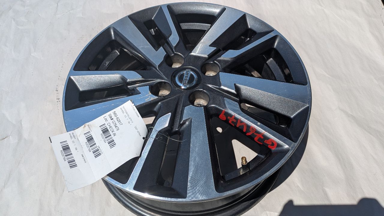 2020 NISSAN VERSA 1.6L 4cyl Gasoline VVT WHEEL - 207564