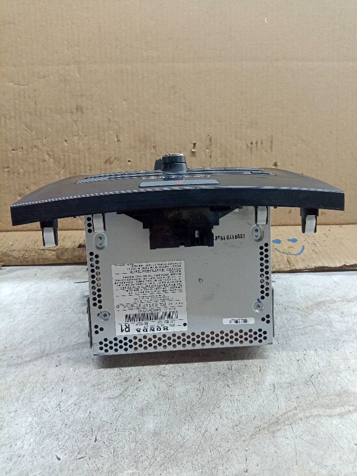 2014 ACURA ILX 2.0L 4cyl Gasoline VVT Radio Audio - 207812 — photo 4