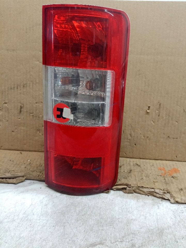2010 FORD TRANSIT CONNECT 2.0L 4cyl Gasoline Right TAIL LAMP - 207819