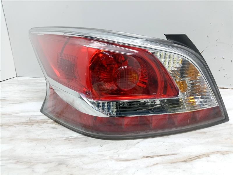 2015 NISSAN ALTIMA 4cyl Gasoline 2.5 DOHC Left TAIL LAMP - 20792 — photo 1