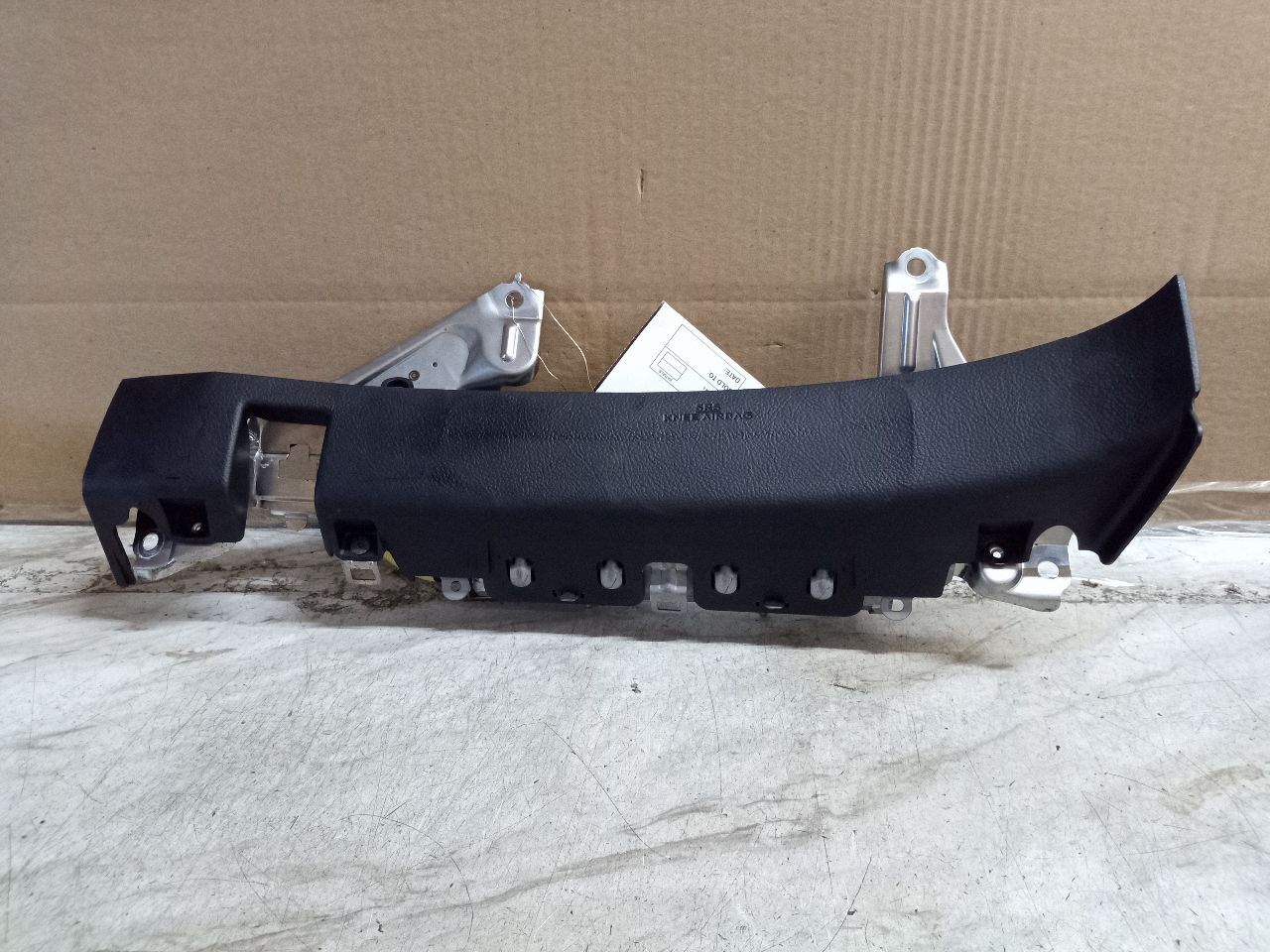 2010 LEXUS LS460 8cyl Gasoline 4.6 Left AIR BAG - 207958