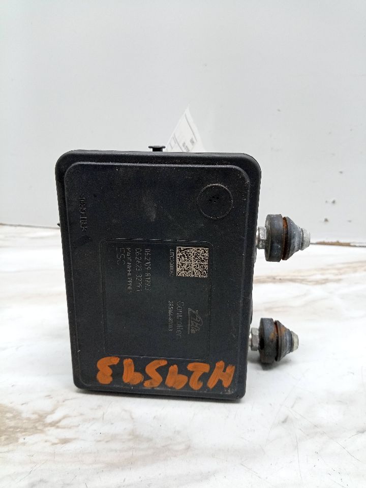 2018 SUBARU WRX Anti-lock Brake Pts - 20874 — photo 2