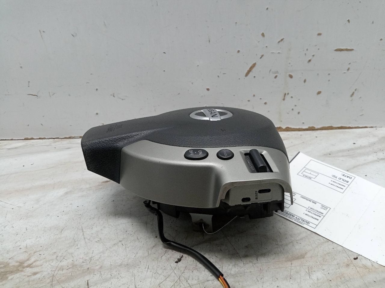 2010 NISSAN ROGUE 4cyl Gasoline 2.5 Left AIR BAG - 209315 — photo 3