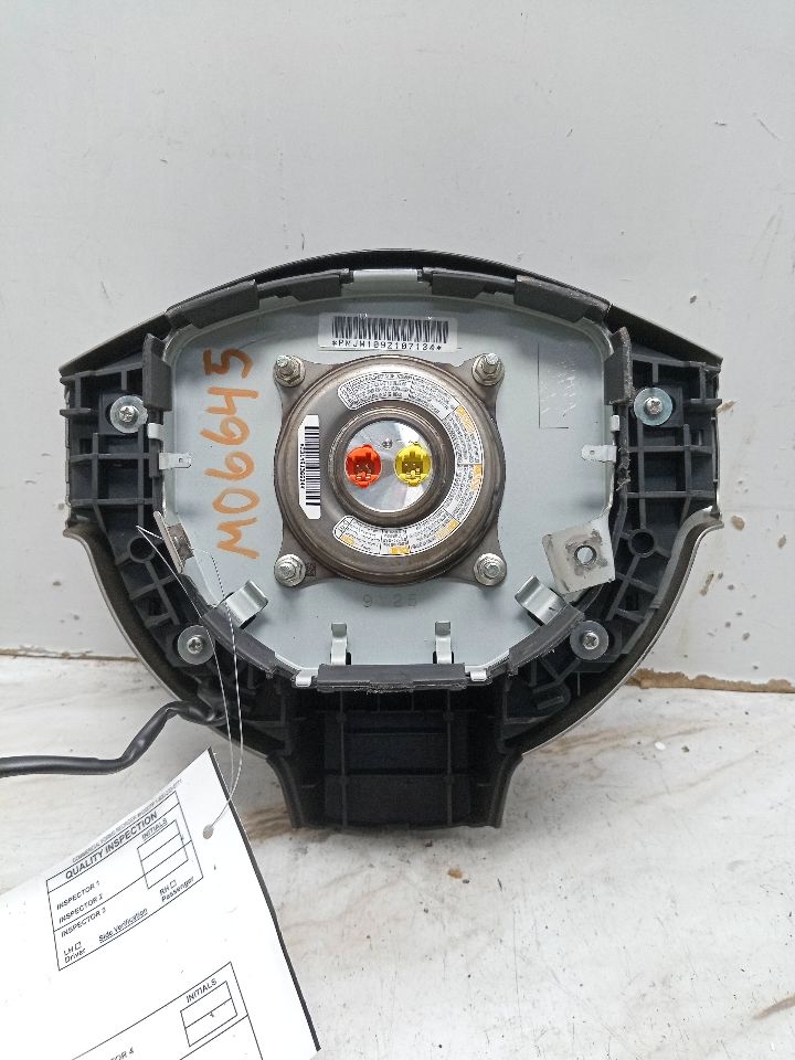 2010 NISSAN ROGUE 4cyl Gasoline 2.5 Left AIR BAG - 209315 — photo 6