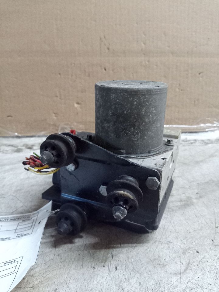 2014 AUDI Q5 4cyl Gasoline Turbo 2.0 Anti-lock Brake Pts - 20934 — photo 3