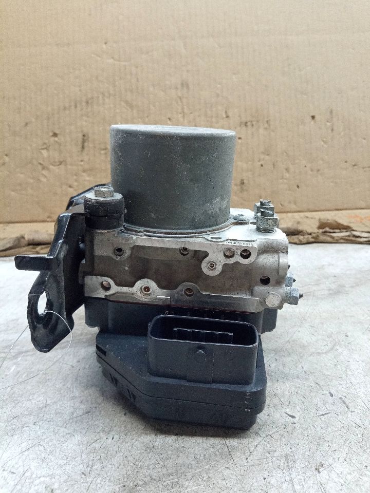 2013 LEXUS ES350 6cyl Gasoline 3.5 Anti-lock Brake Pts - 209344