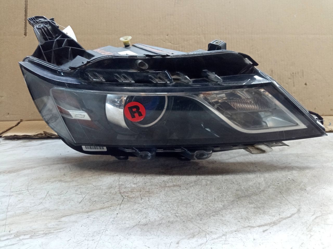 2018 CHEVROLET IMPALA 3.6L 6cyl Gasoline VVT HEADLAMP ASSEMBLY - 209795