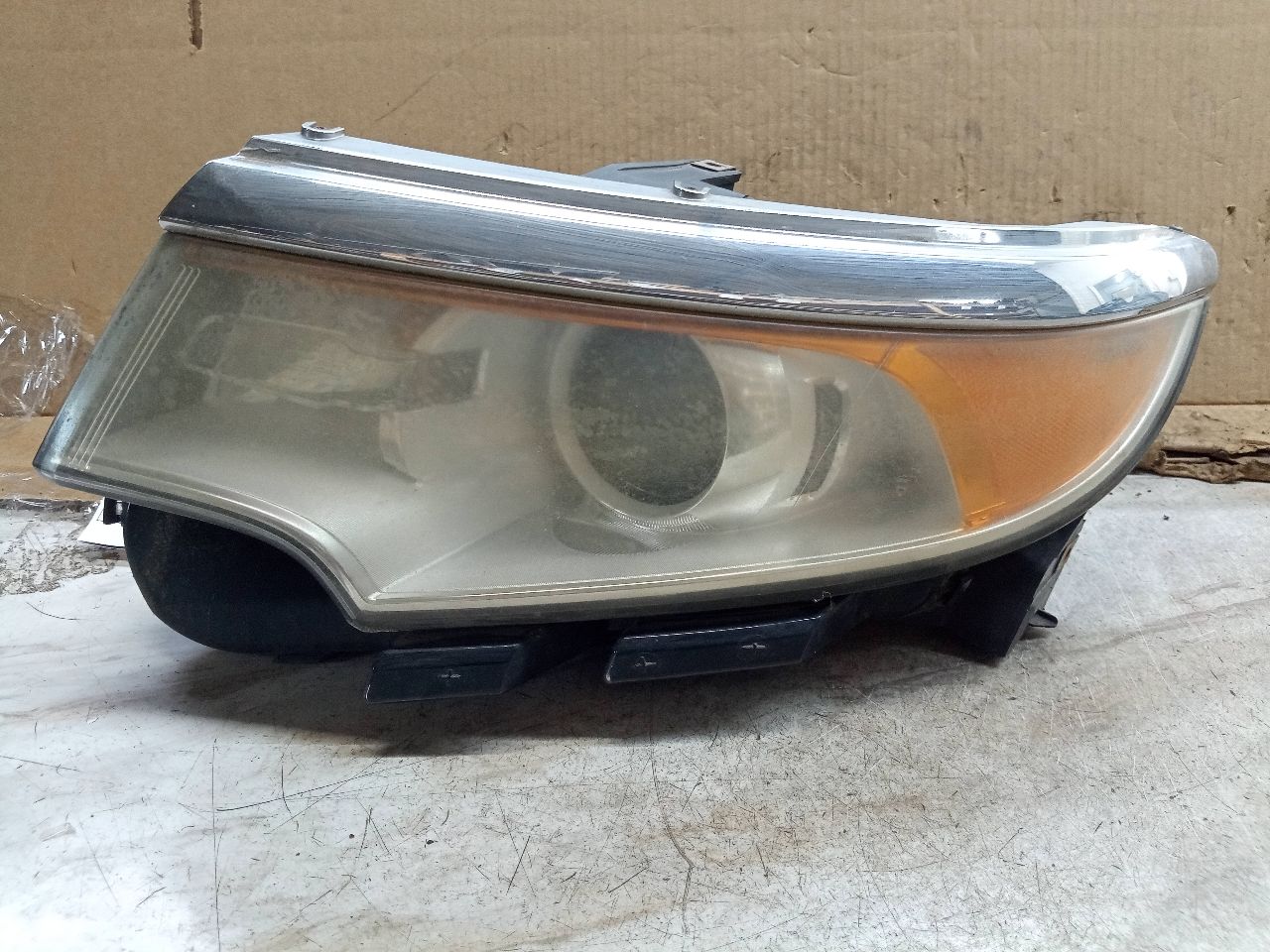 2011 FORD EDGE 6cyl Gasoline 3.5 Left HEADLAMP ASSEMBLY - 210098