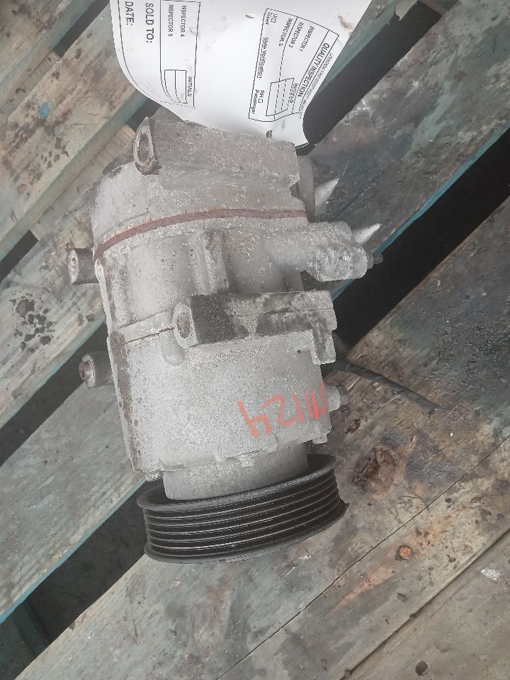 2016 KIA CADENZA 6cyl Gasoline 3.3 AC COMPRESSOR - 210206