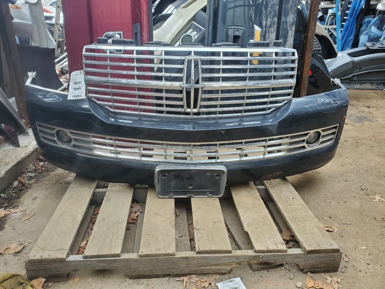 2008 LINCOLN NAVIGATOR 8cyl Gasoline 5.4 3-valv BUMPER ASSY, FRONT - 210250 — photo 8