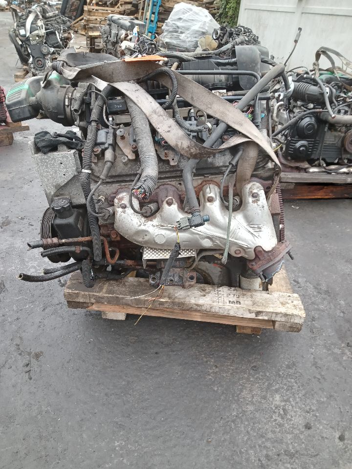 2010 GMC YUKON 8cyl Gasoline 5.3 FLEX ENGINE ASSEMBLY - 210279