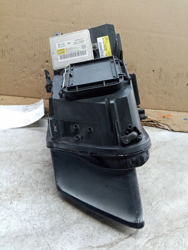2011 AUDI Q5 6cyl Gasoline 3.2 Right HEADLAMP ASSEMBLY - 211076 — photo 8
