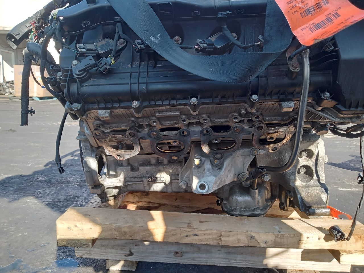 2011 HYUNDAI GENESIS 8cyl Gasoline 4.6 ENGINE ASSEMBLY - 211430 — photo 6