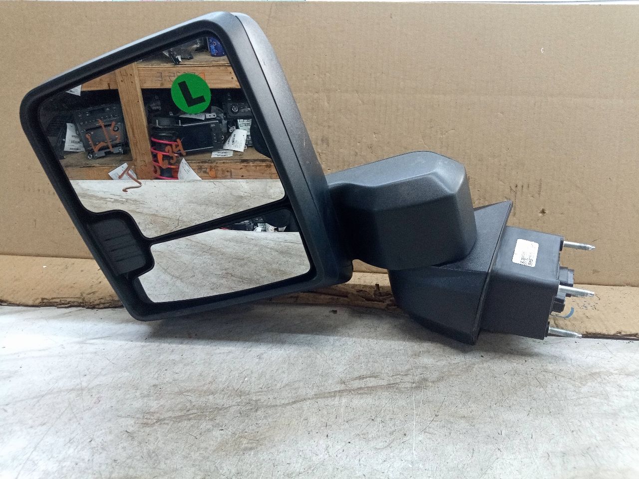2023 CHEVROLET SILVERADO 2500 PICKUP 6.6L 8cyl Gasoline Left SIDE VIEW MIRROR - 211678