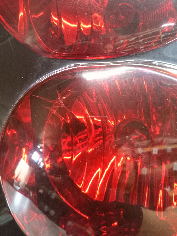 2005 CHEVROLET TRAILBLAZER Right TAIL LAMP - 212549 — photo 2