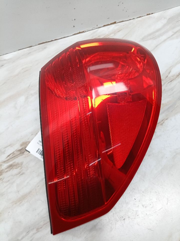 2009 TOYOTA SIENNA 6cyl Gasoline 3.5 Right TAIL LAMP - 21257
