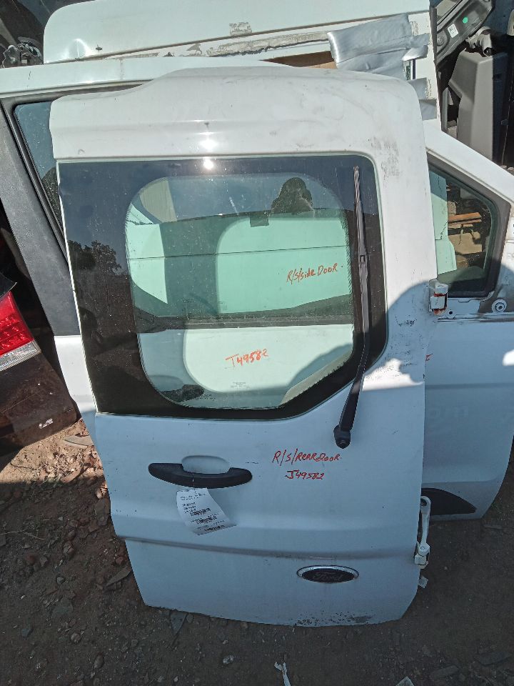 2016 FORD TRANSIT CONNECT 2.5L 4cyl Gasoline Right Dr Assm, Rear Back - 212689