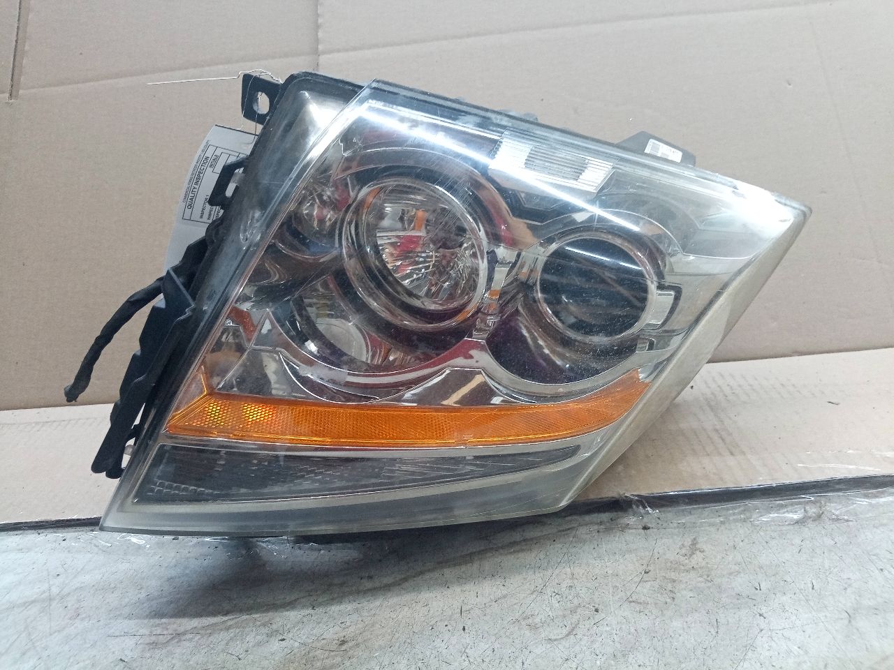 2011 CADILLAC CTS 6cyl Gasoline 3.0 Left HEADLAMP ASSEMBLY - 212899