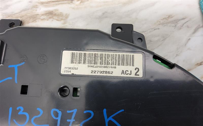 2011 CHEVROLET TRAVERSE Speedo Head/Cluster - 2129 — photo 5