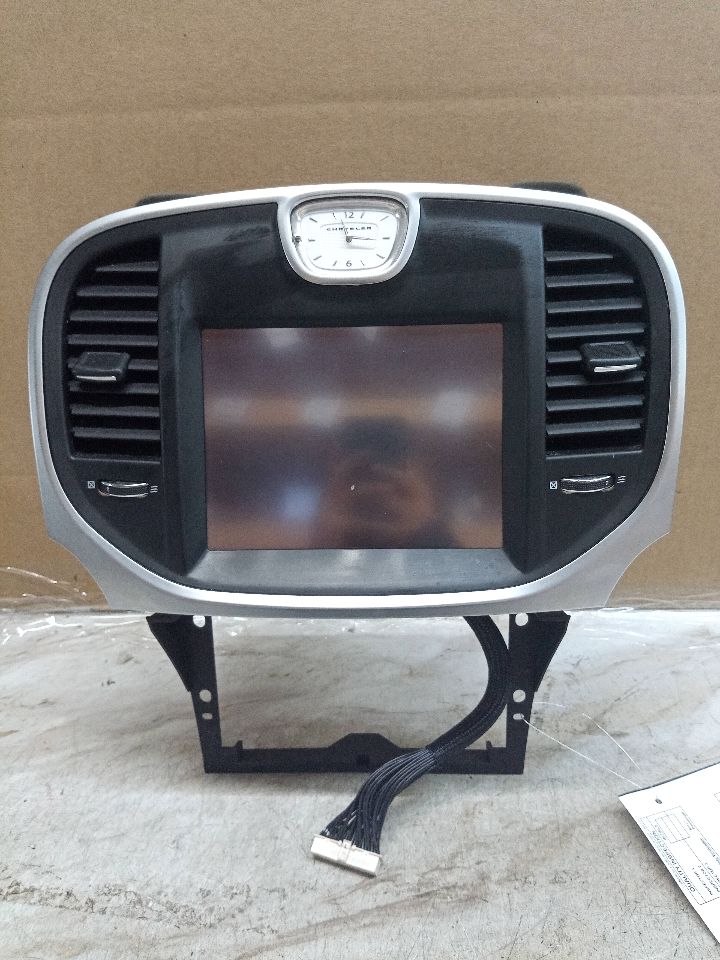 2014 CHRYSLER 300 6cyl Gasoline 3.6 Radio Audio - 213884