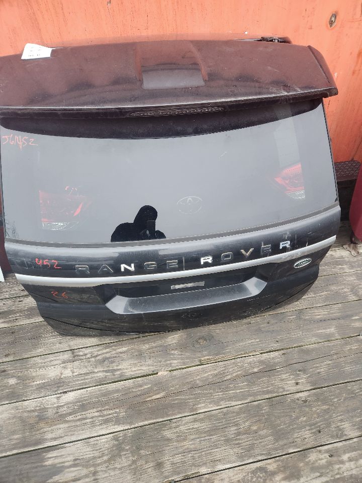 2017 LAND ROVER RANGE ROVER 5.0L 8cyl Supercharged G Decklid  Tailgate - 213966 — photo 3