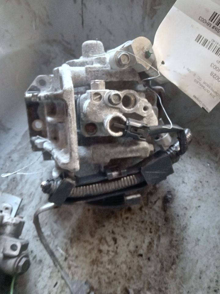 2018 SUBARU LEGACY AC COMPRESSOR - 214140 — photo 1