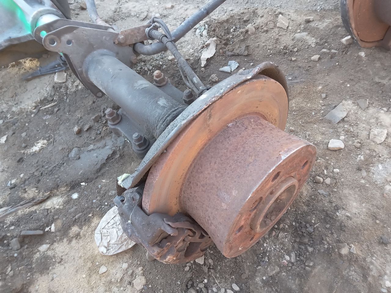 2003 DODGE SPRINTER 2500 2.7L 5cyl Turbo Diesel AXLE ASSEMBLY, RR - 214176 — photo 3