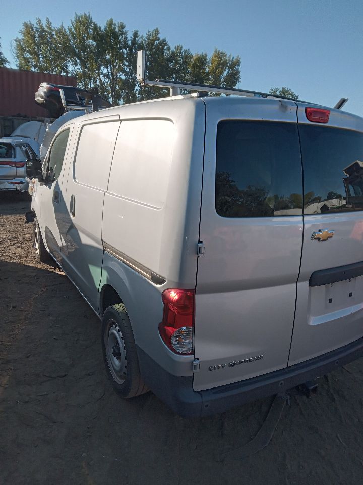 2015 NISSAN NV200 Chassis Cont Mod - 214940 — photo 2