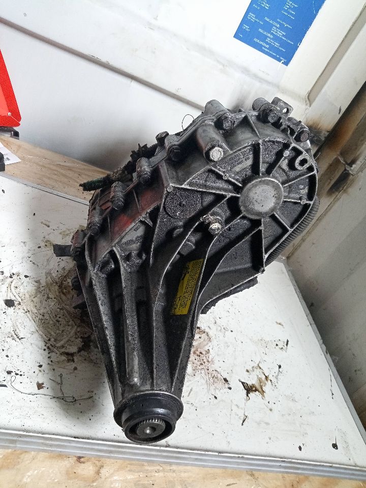 2006 CHEVROLET SILVERADO 3500 PICKUP TRANSFER CASE ASSY - 21496 — photo 2