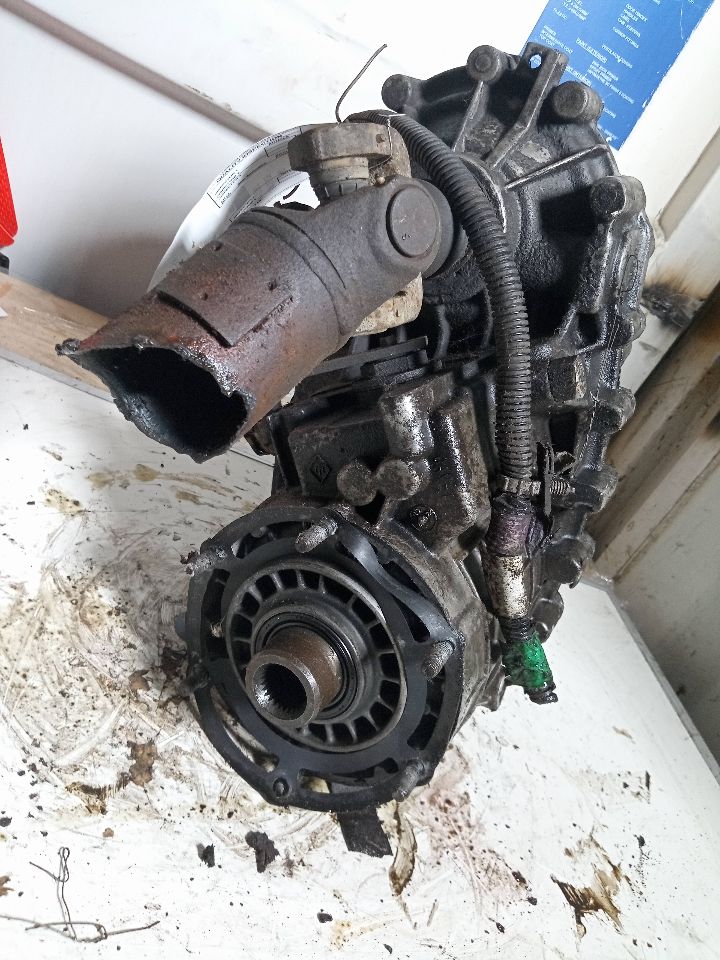 2006 CHEVROLET SILVERADO 3500 PICKUP TRANSFER CASE ASSY - 21496 — photo 6