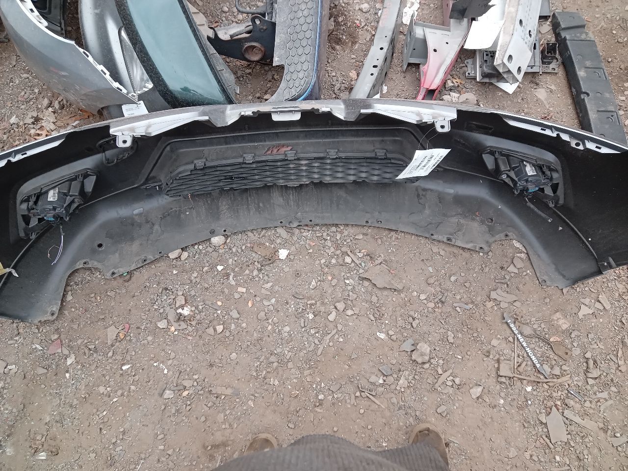 2015 NISSAN ROGUE BUMPER ASSY, FRONT - 215009 — photo 4