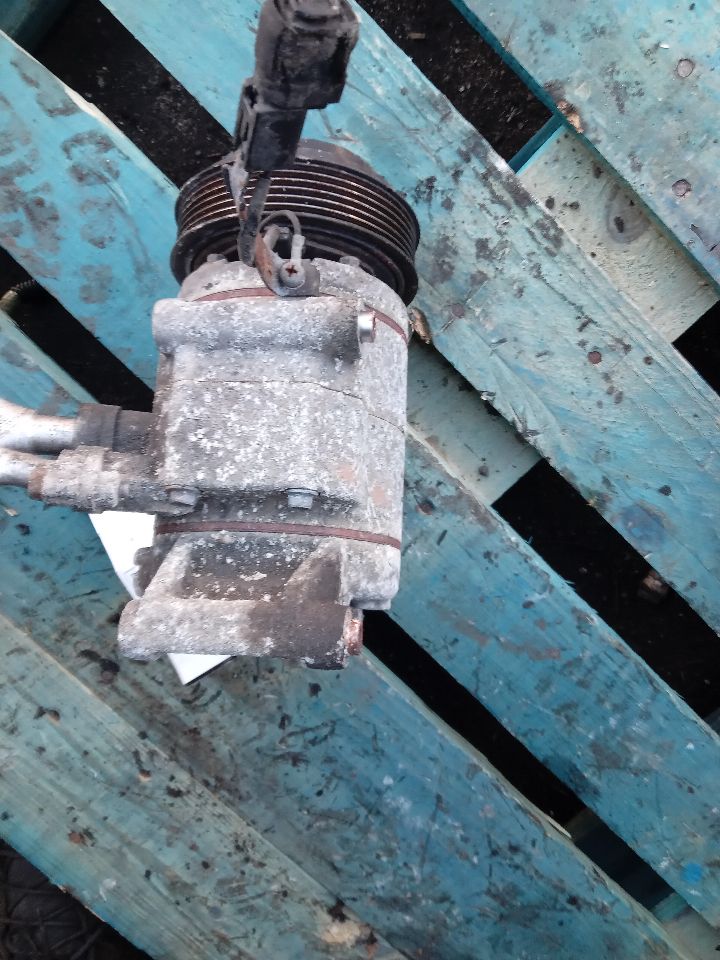 2014 MAZDA CX-5 4cyl Gasoline 2.5 DOHC AC COMPRESSOR - 215060 — photo 2