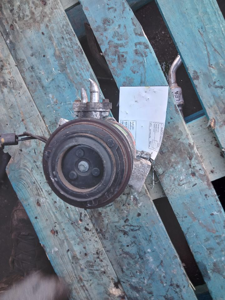 2014 MAZDA CX-5 4cyl Gasoline 2.5 DOHC AC COMPRESSOR - 215060 — photo 4