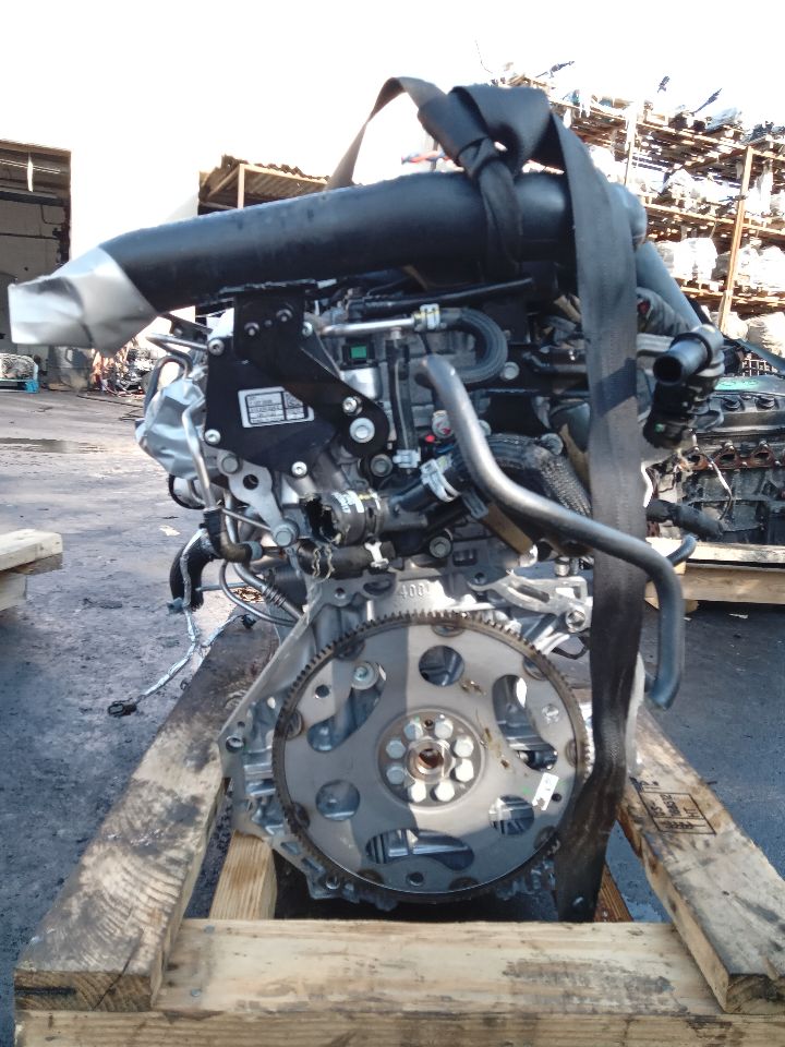 2018 CHEVROLET MALIBU ENGINE ASSEMBLY - 215061 — photo 2