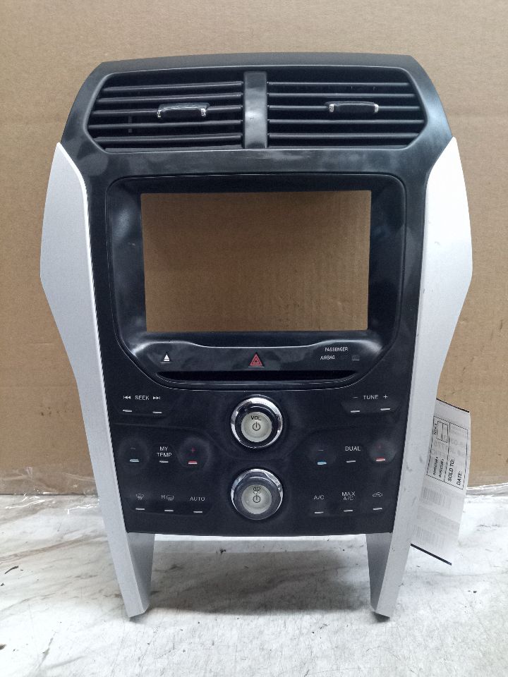 2011 FORD EXPLORER 6cyl Gasoline 3.5 Radio Audio - 215114