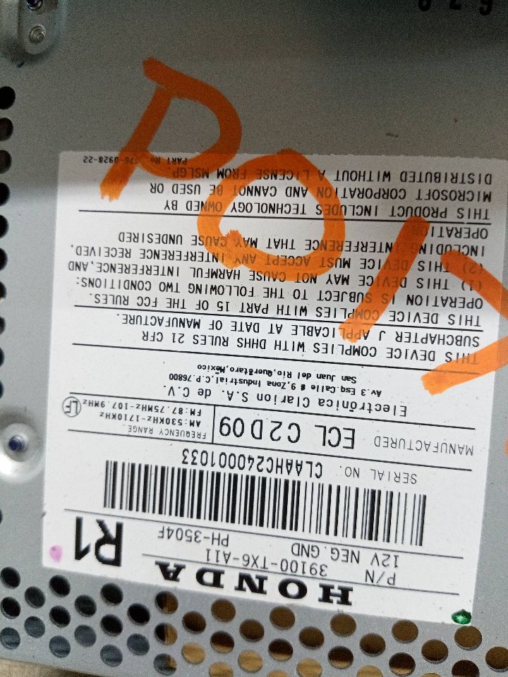 2013 ACURA ILX 2.0L 4cyl Gasoline VVT Radio Audio - 215498 — photo 4