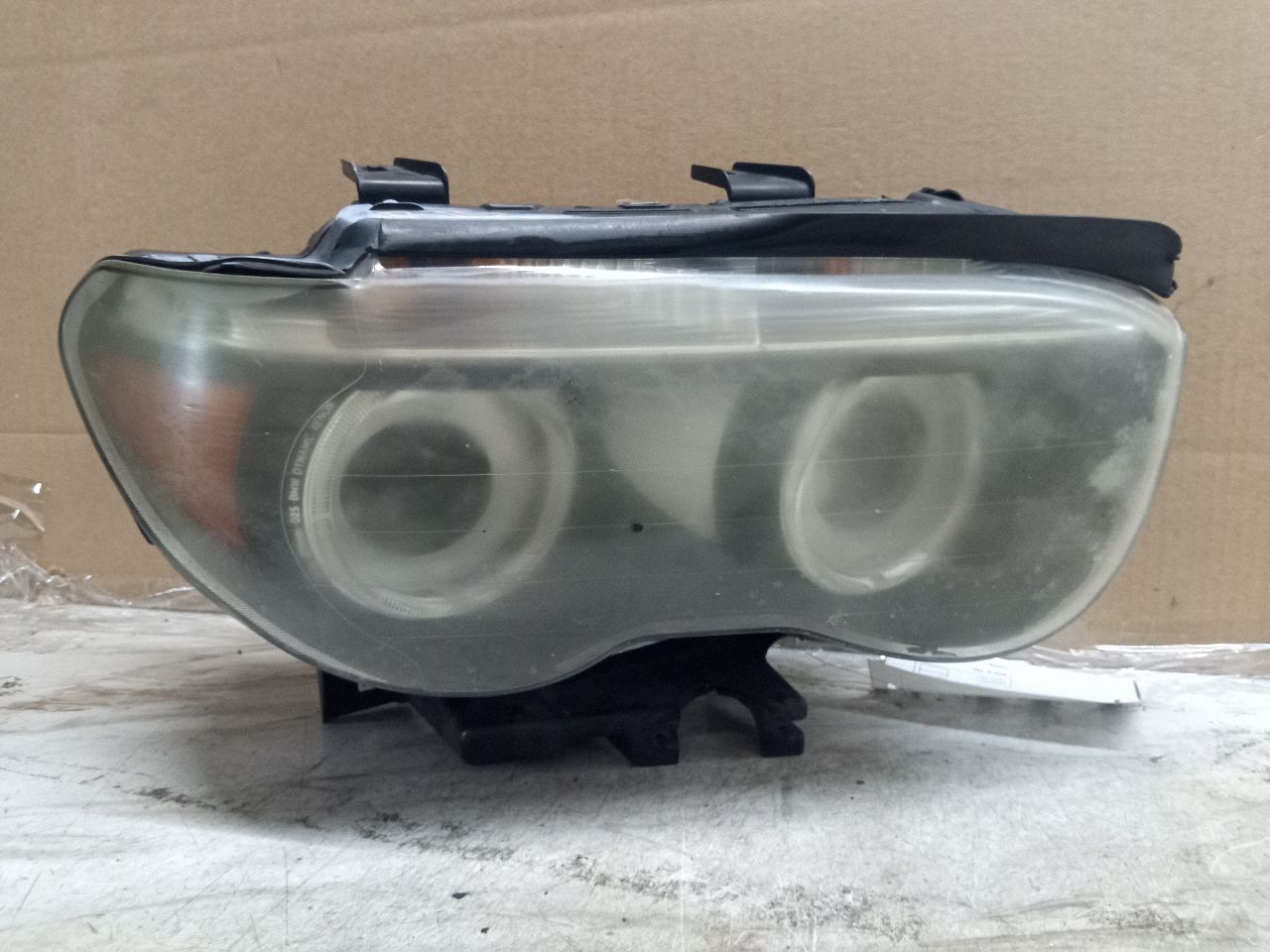 2005 BMW 745i 8cyl Gasoline 4.4 Right HEADLAMP ASSEMBLY - 215811