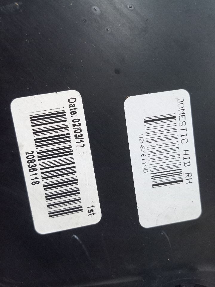 2008 CADILLAC STS Right HEADLAMP ASSEMBLY - 215818 — photo 3