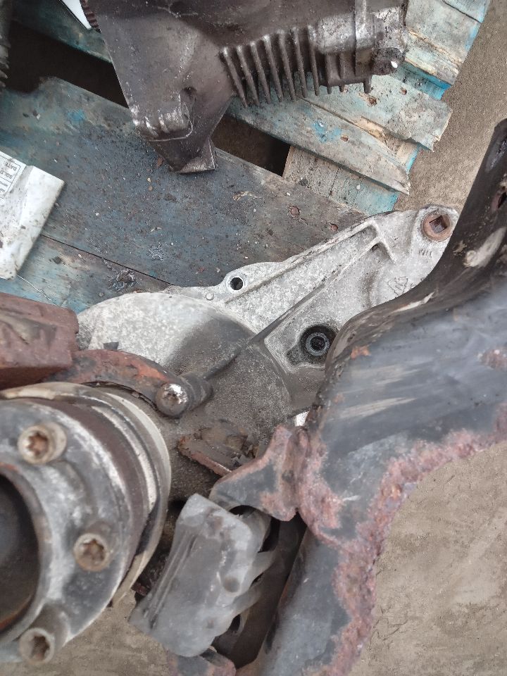 2006 CADILLAC SRX 6cyl Gasoline 3.6 TRANSFER CASE ASSY - 216296 — photo 4