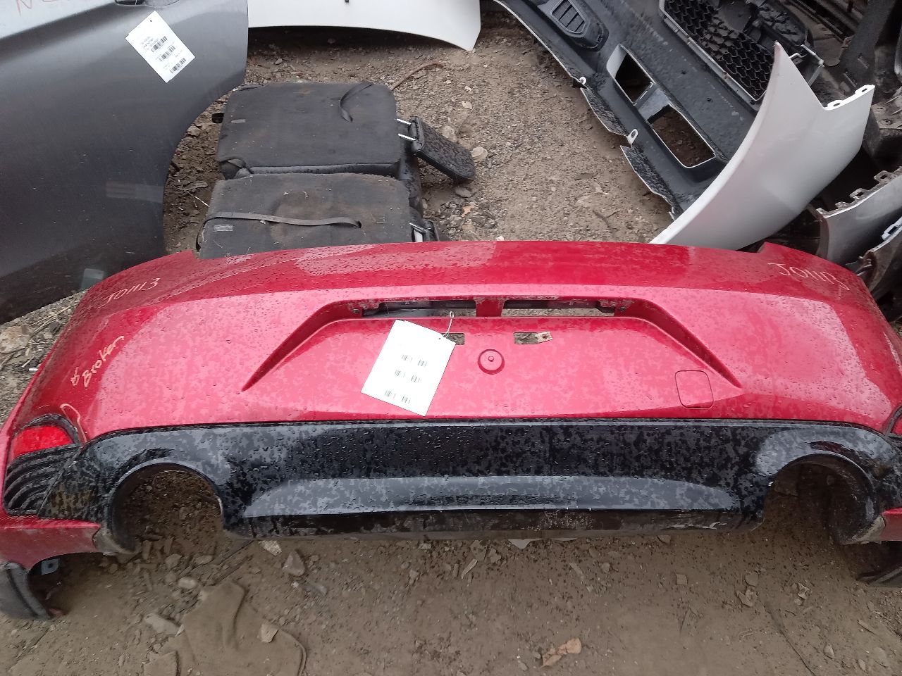 2017 INFINITI Q60 3.0L 6cyl Turbo Gasoline BUMPER ASSY, REAR - 216594 — photo 3