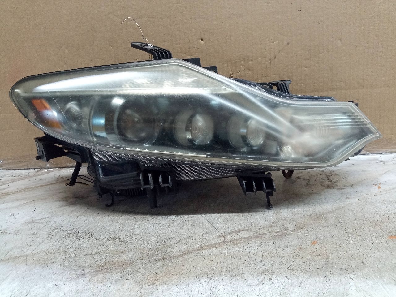 2011 NISSAN MURANO Right HEADLAMP ASSEMBLY - 216769