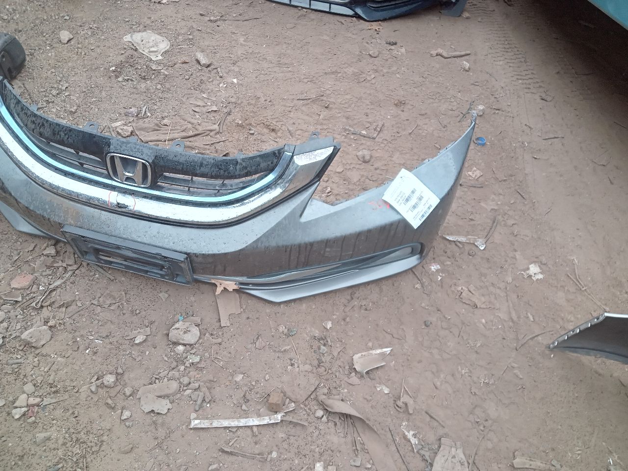 2013 HONDA CIVIC 4cyl Electric 1.5 BUMPER ASSY, FRONT - 217073 — photo 3