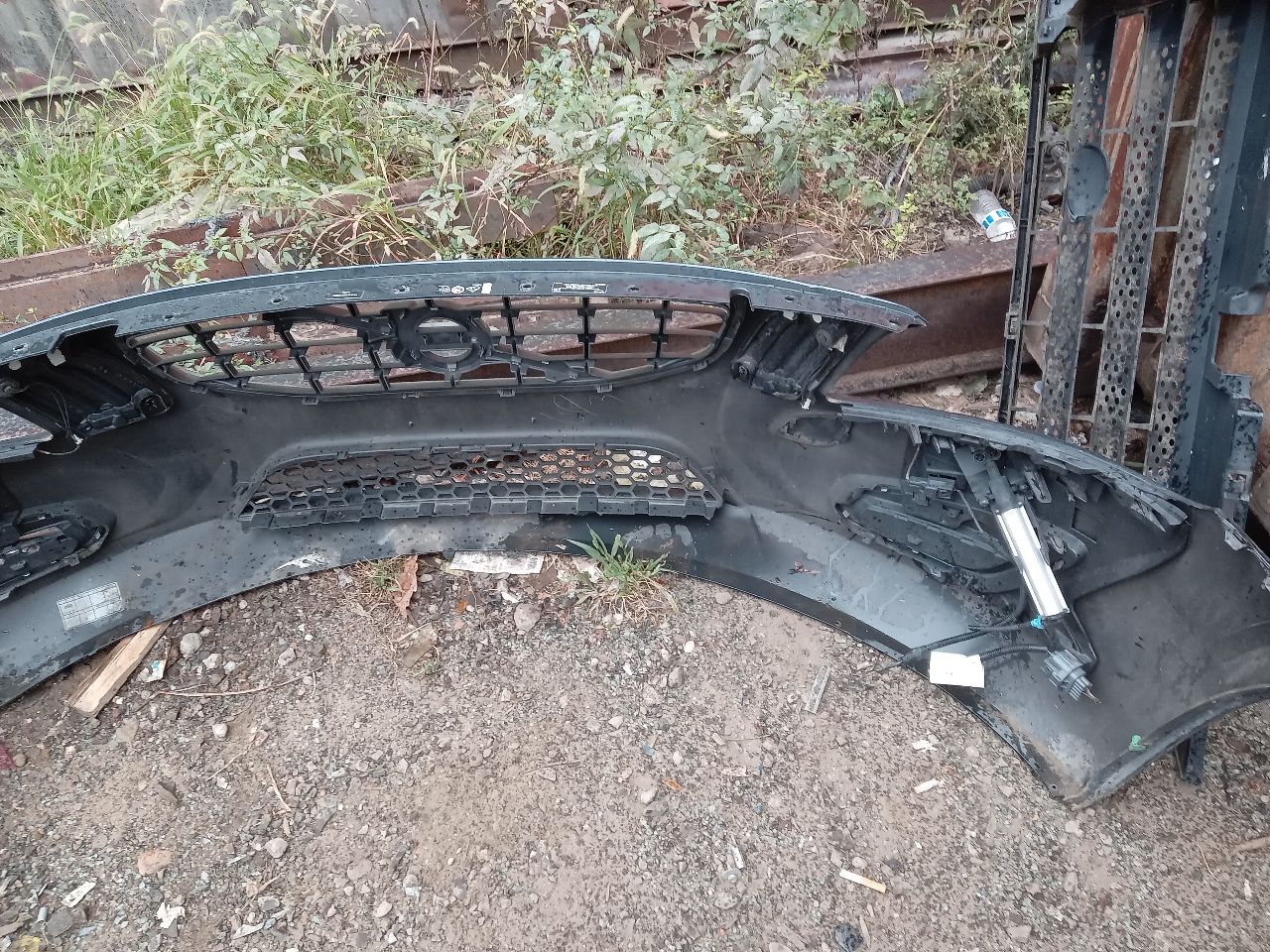 2013 VOLVO 60 SERIES 5cyl Gasoline Turbo 2.5 BUMPER ASSY, FRONT - 217367
