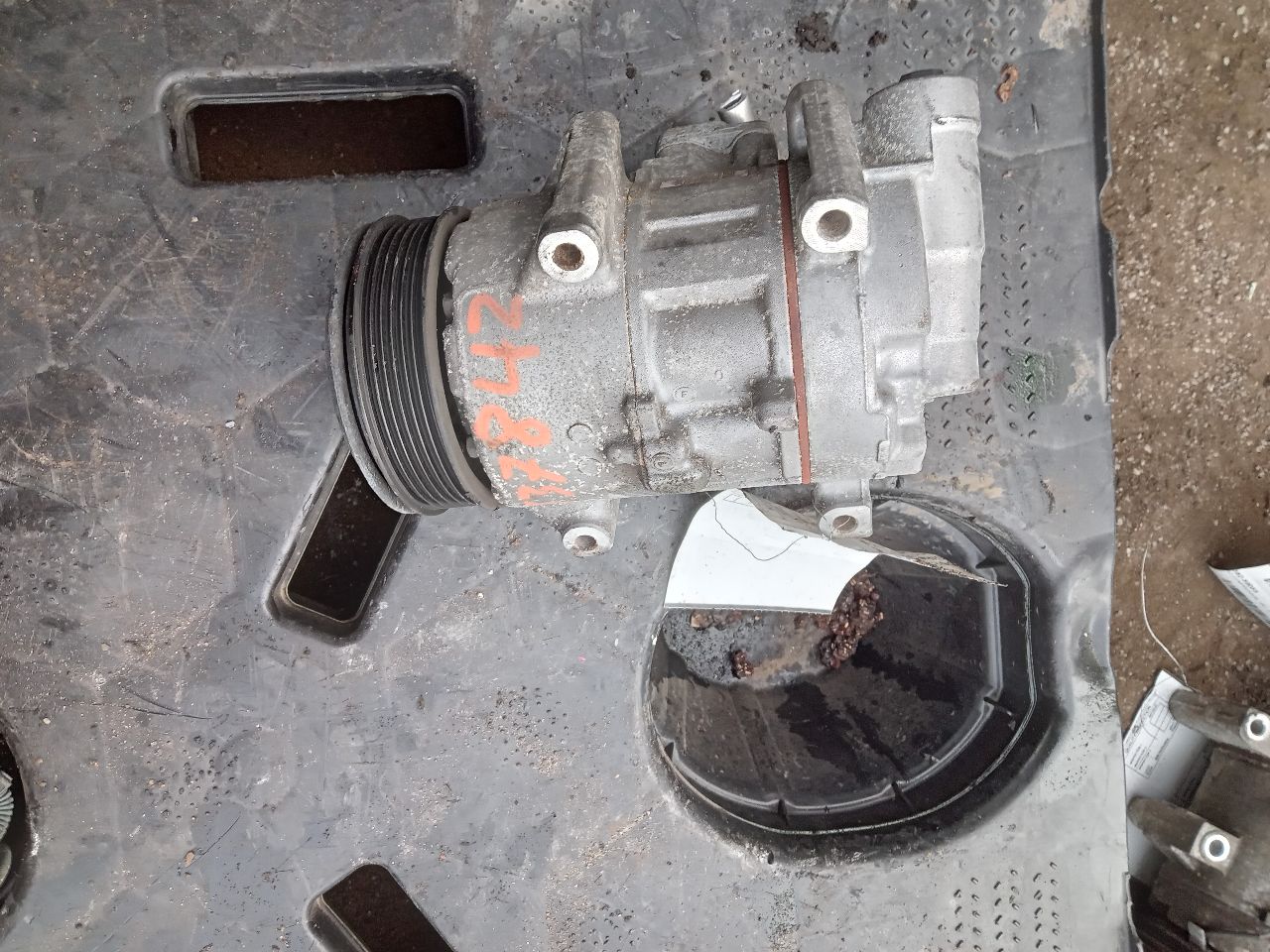 2017 SUBARU LEGACY 2.5L 4cyl Gasoline VVT AC COMPRESSOR - 217426 — photo 3
