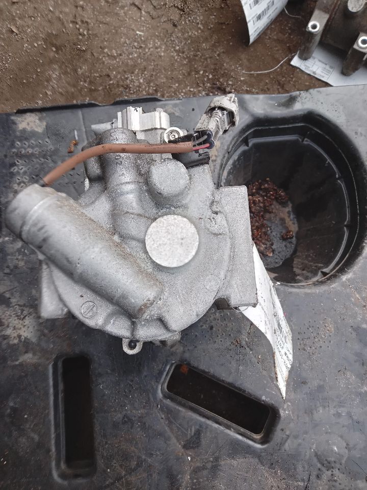 2017 SUBARU LEGACY 2.5L 4cyl Gasoline VVT AC COMPRESSOR - 217426 — photo 5