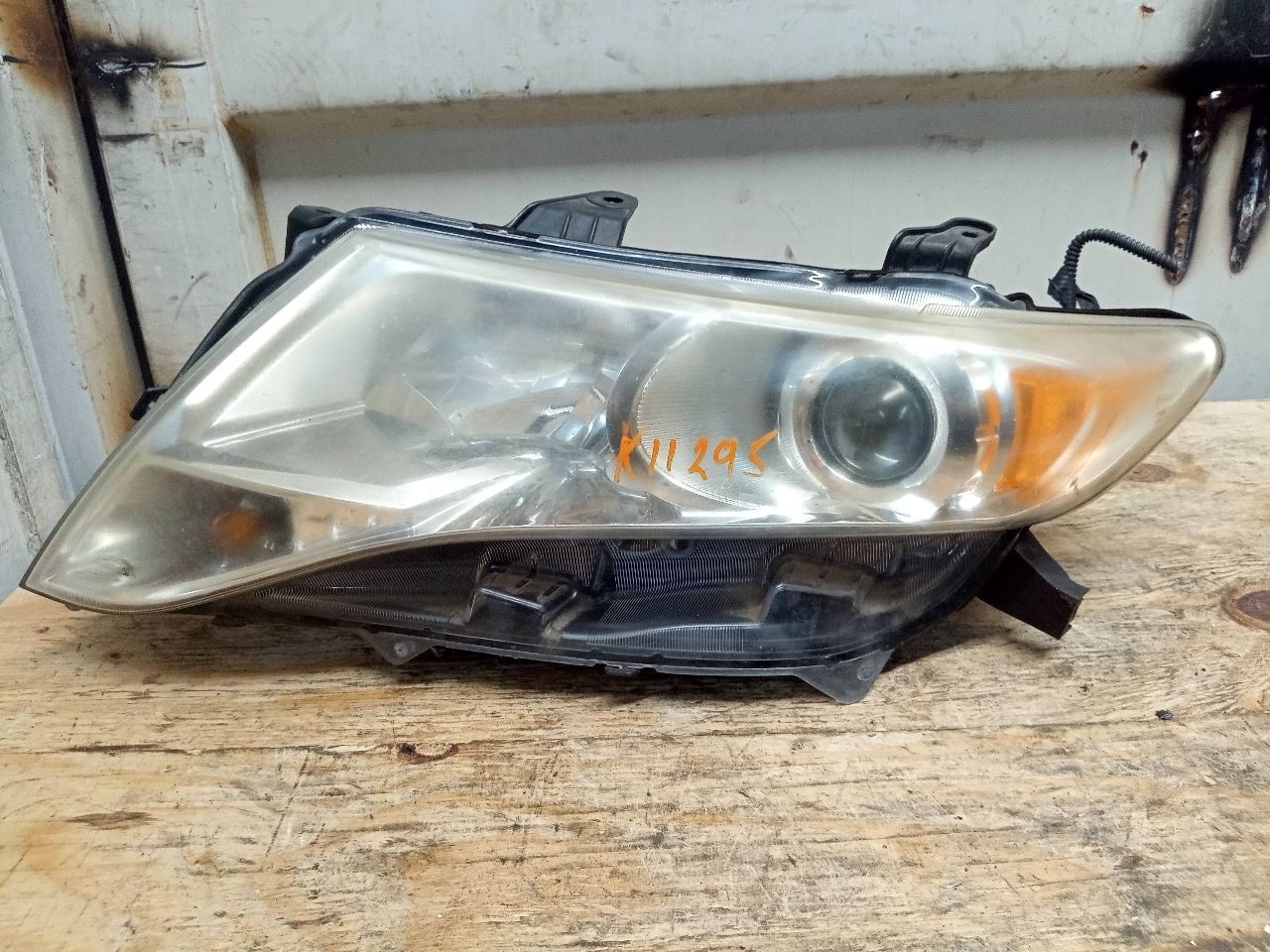 2009 TOYOTA VENZA Left HEADLAMP ASSEMBLY - 217445