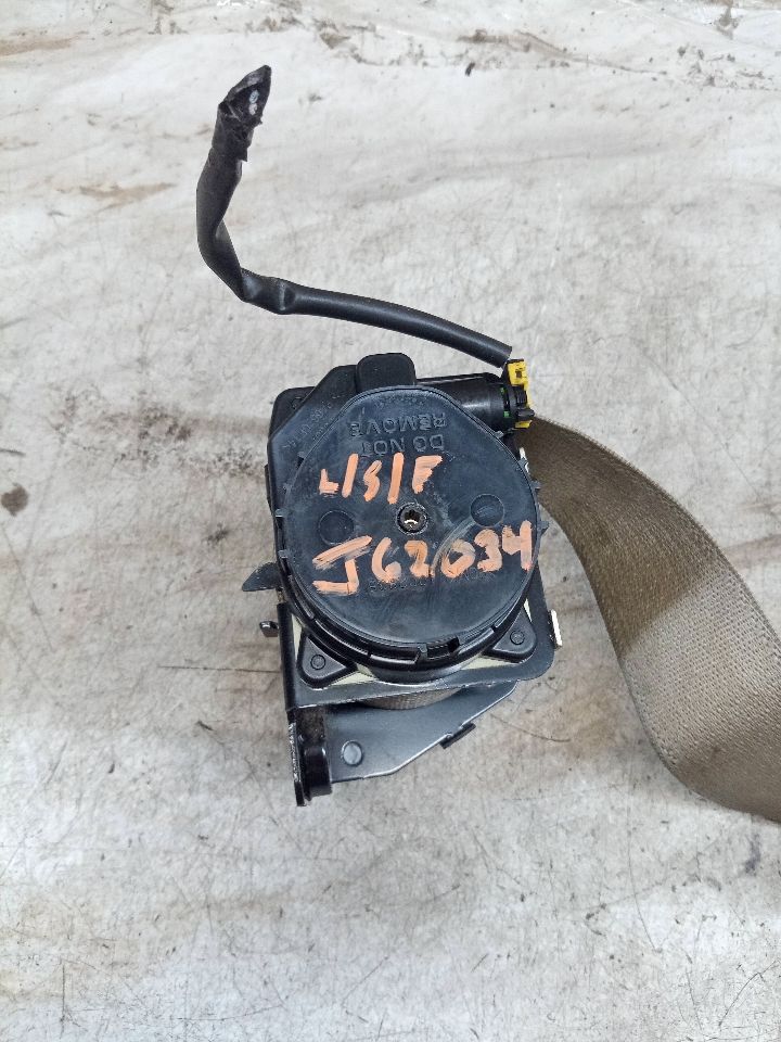 2010 FORD TAURUS 6cyl Gasoline 3.5 Seat Belt, Front - 217456 — photo 4
