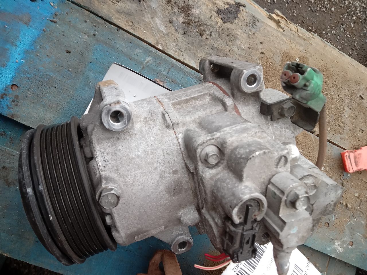 2017 SUBARU LEGACY 4cyl Gasoline 2.5 AC COMPRESSOR - 217704 — photo 2